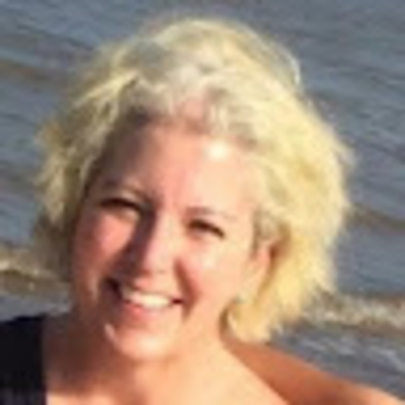 Meet your Posher, Rachel - Picture 1 of 1